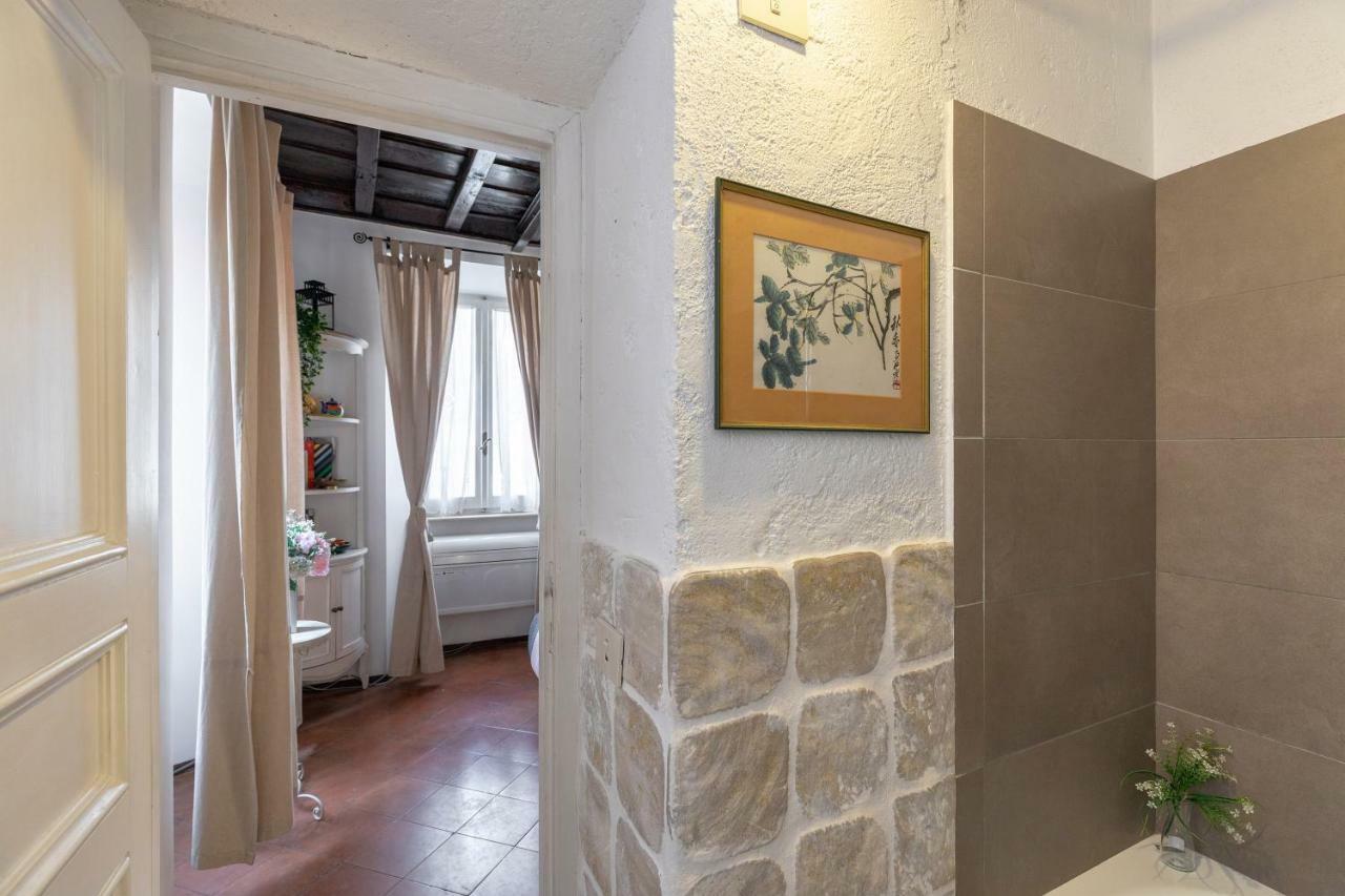 Rome As You Feel - Santo Stefano Apartment ภายนอก รูปภาพ